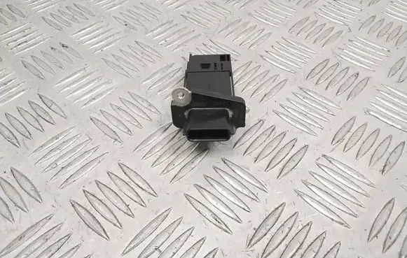Nissan Qashqai Mass air flow meter 226807S000