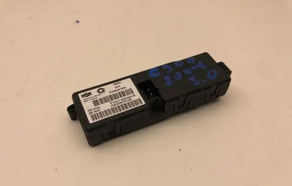 Chrysler 300 - 300C Seat control module 04602670AD