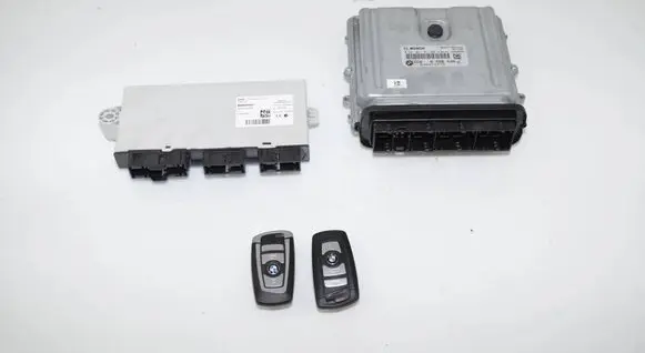 BMW 5 F10 F11 Engine ECU kit and lock set 6809372 61356809372 61359367374
