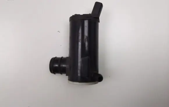 KIA Sportage Windscreen/windshield washer pump 985102S100