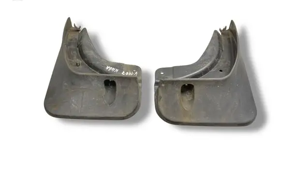 Ford Kuga I Front mudguard 8V4J16A263AD 8V4J16A262AD U33J0