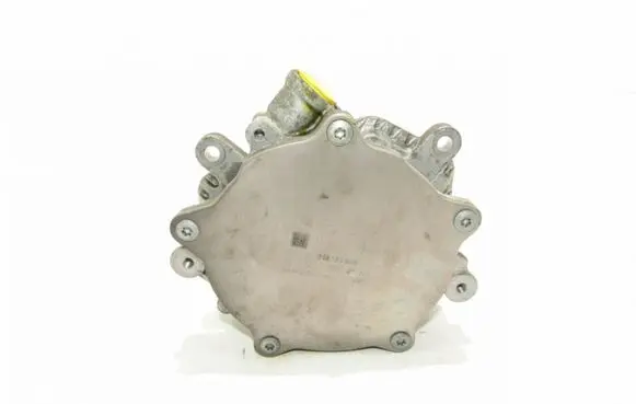 Mercedes-Benz C W205 Vacuum pump A2701800901