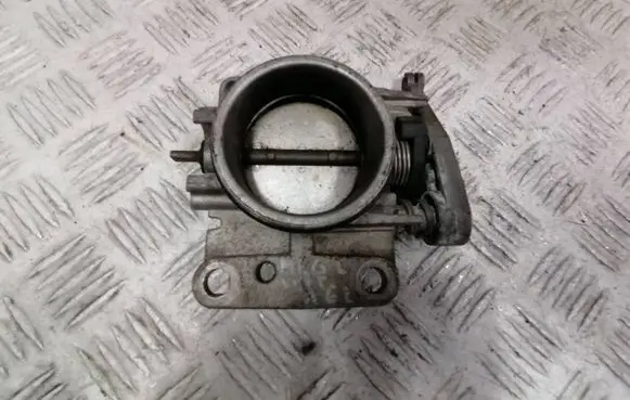 Renault Megane I Throttle valve 7700875435