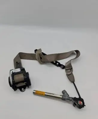 Citroen C-Crosser Front seatbelt 6066746 8220