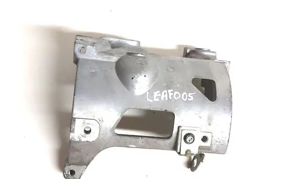 Nissan Leaf I (ZE0) A/C compressor mount bracket 120518C116