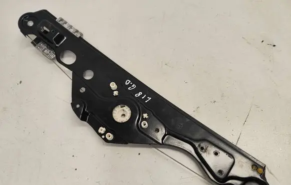 Mercedes-Benz E W211 Rear door window regulator with motor A2117300246