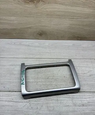 Volkswagen Polo V 6R Radio/GPS head unit trim 6R0858069