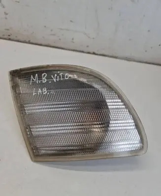 Mercedes-Benz Vito Viano W638 Front indicator light E96R01489