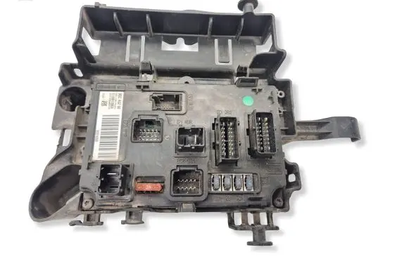 Peugeot 407 Fuse module S120017003 9656148080 BSCA0200