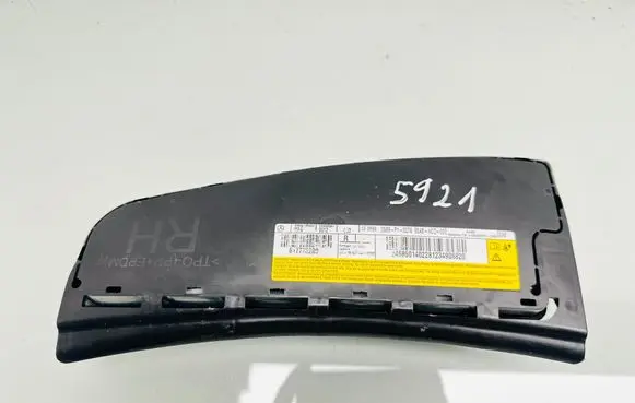 Mercedes-Benz B W246 W242 Seat airbag 2468601402