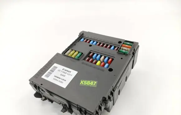 Smart ForTwo I MC01 SAM control unit 0011868V011 5WK45090