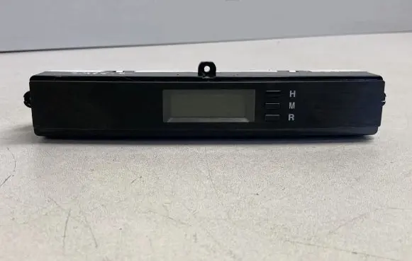 KIA Sorento Clock 945003E500 20060515