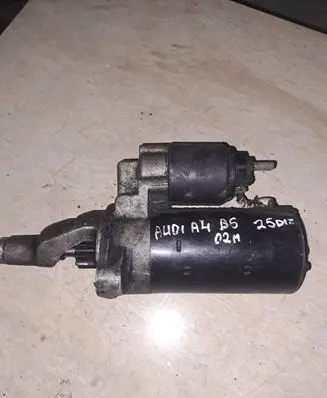 Audi A4 S4 B6 8E 8H Starter motor 0001109021
