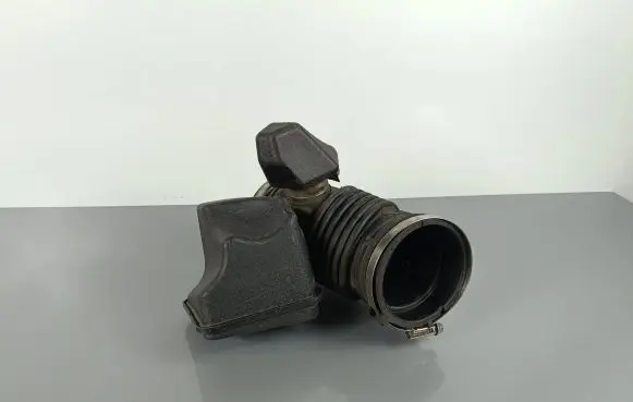 KIA Sorento Air intake duct part 28180C5200
