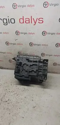 Battery tray