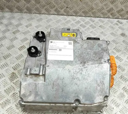 BMW X2 U10 Voltage converter inverter 22579110 5B335F3