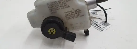 Audi A3 S3 8P Master brake cylinder 1K1614019K 1K1614019