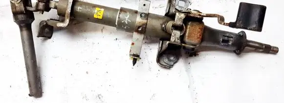 Chevrolet Tacuma Steering wheel axle
