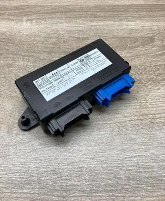 Renault Laguna I Immobilizer control unit/module 7700421261B 73847257