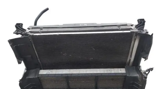 Mercedes-Benz B W246 W242 Radiator set A2465000093 A2465000454