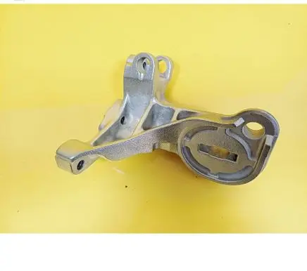 Volkswagen Golf III Gearbox mounting bracket 1H0199351