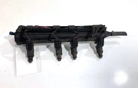 Volkswagen Golf V Fuel main line pipe 06A133317AS