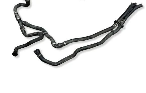 BMW 4 F32 F33 Engine coolant pipe/hose 9208184