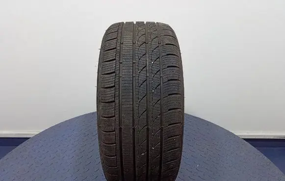 Audi A3 S3 A3 Sportback 8P R17 winter tire 6958460903475