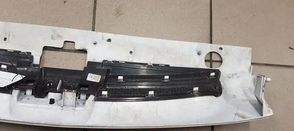 Peugeot Partner Front grill 9644758577