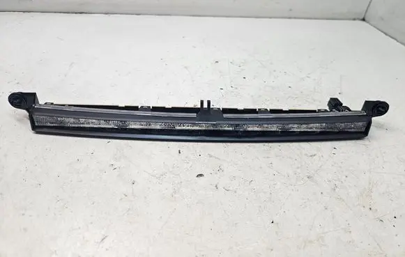 Mercedes-Benz C W203 Third/center stoplight A2038200456