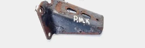 Iveco Daily 35 - 40.10 Engine mounting bracket