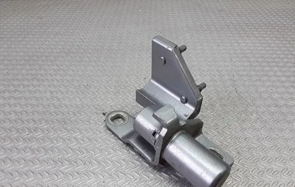 Ford Mondeo MK IV Rear door upper hinge