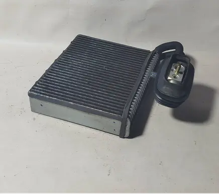 Air conditioning (A/C) radiator (interior)
