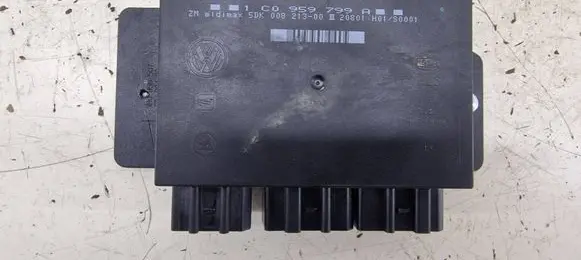 Volkswagen PASSAT B5.5 Comfort/convenience module 1C0959799A