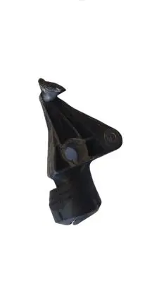 Audi A4 S4 B7 8E 8H Engine mounting bracket 8E0199339