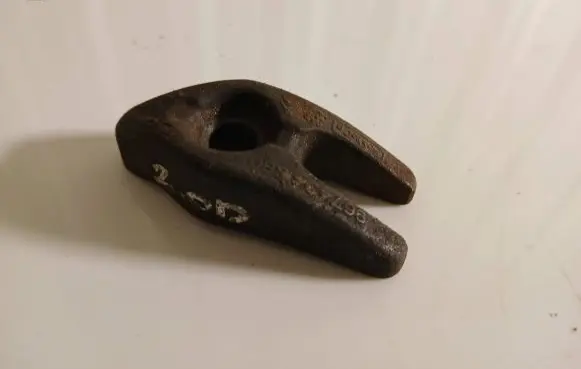 Ford Focus Fuel Injector clamp holder 9674341880