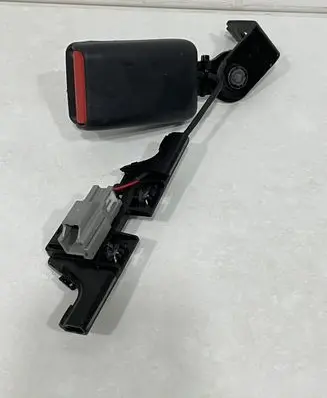 Tesla Model 3 Rear seatbelt buckle 108593901E 108593901