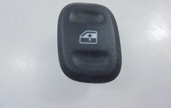 Fiat Panda 141 Electric window control switch 735536759