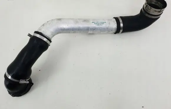 BMW 5 E60 E61 Intercooler hose/pipe