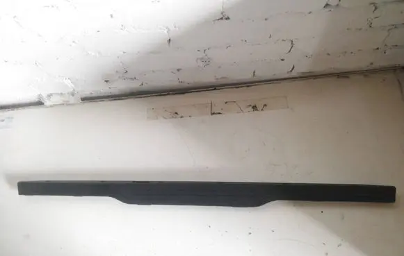 Trunk/boot lower side trim panel