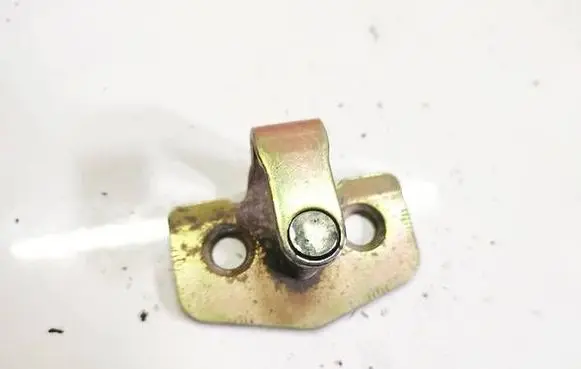 Opel Astra G Front door lock loop/hook striker 
