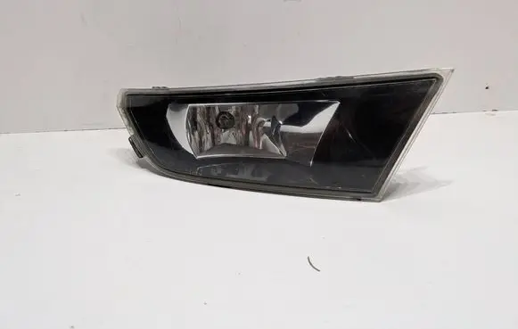Skoda Fabia Mk3 (NJ) Front fog light 90039412 90039515