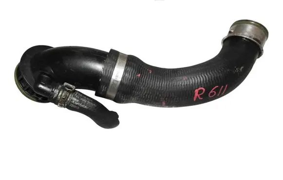 Intercooler hose/pipe