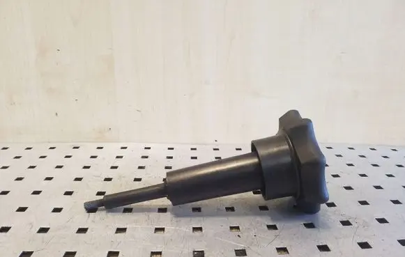 Audi A3 S3 8L Spare wheel bolt 