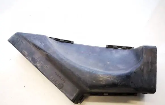 Audi A4 S4 B5 8D Air intake hose/pipe 8d0129617h