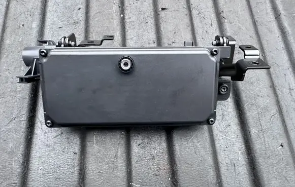 Windshield/windscreen camera
