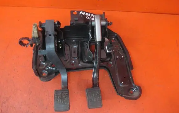 Alfa Romeo Brera Pedal assembly 0050500374