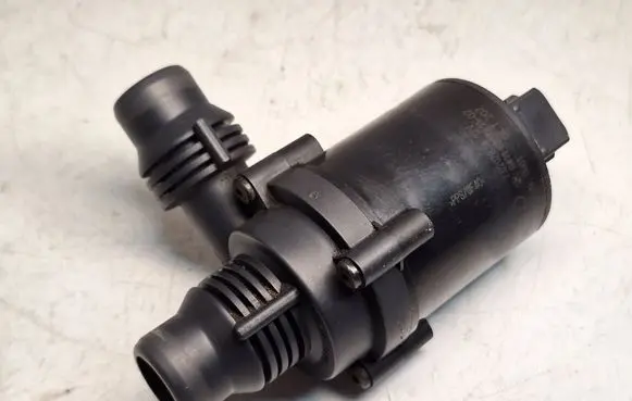 BMW X5 E53 Electric auxiliary coolant/water pump 64116907811