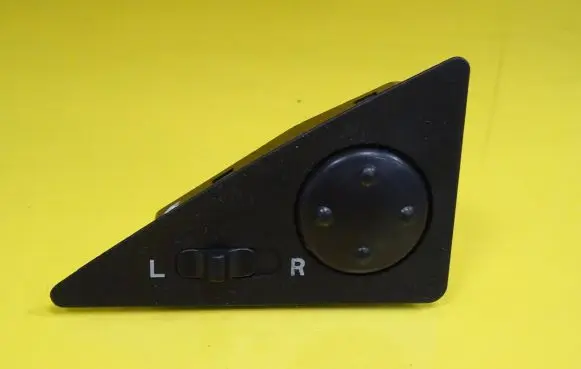 KIA Sephia Wing mirror switch