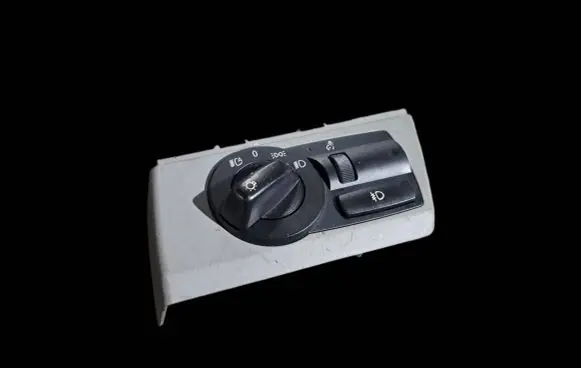 BMW X3 E83 Light switch 3420296